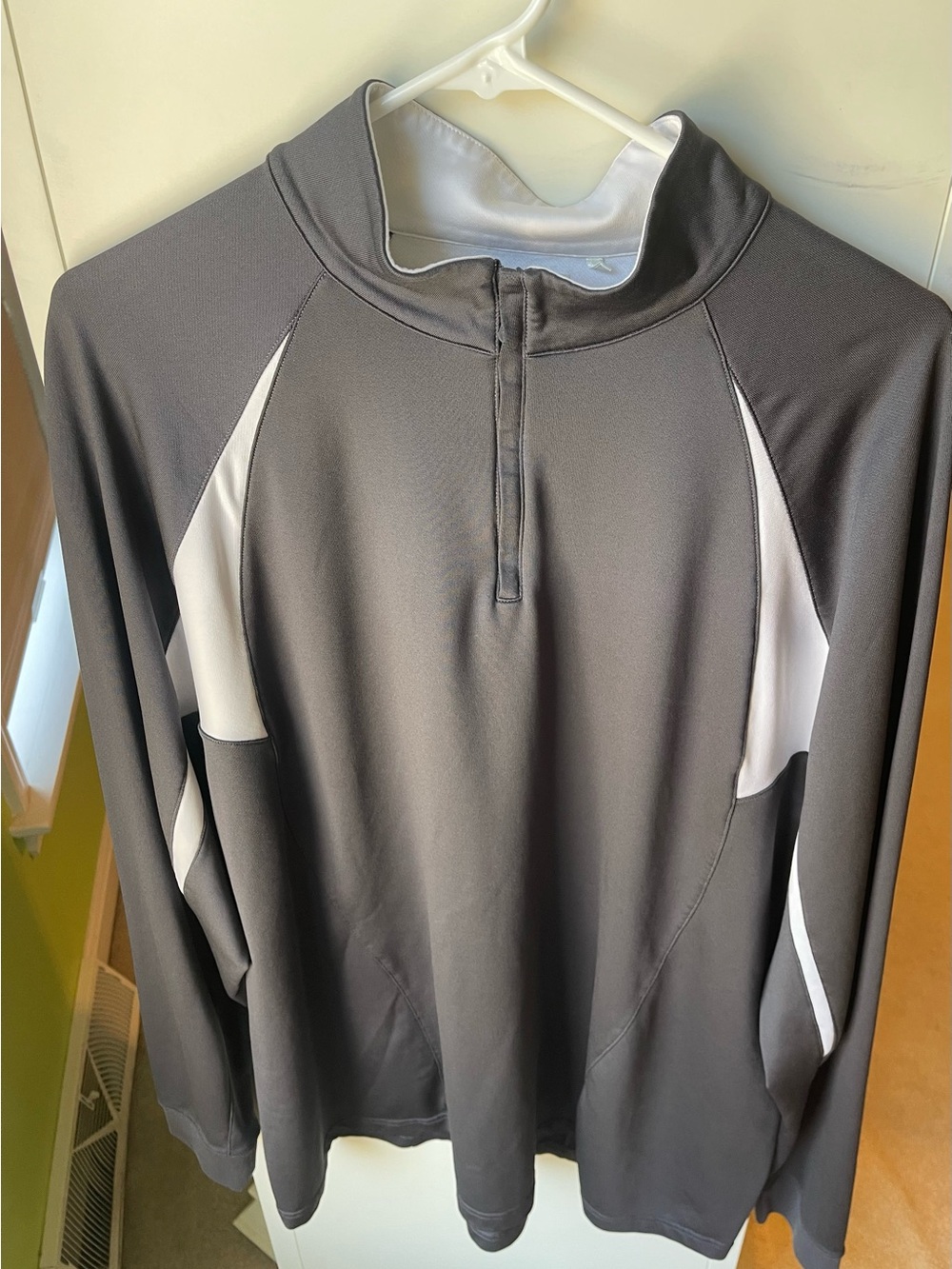 adidas Men's Black and White Long-Sleeve Rash Guard Top